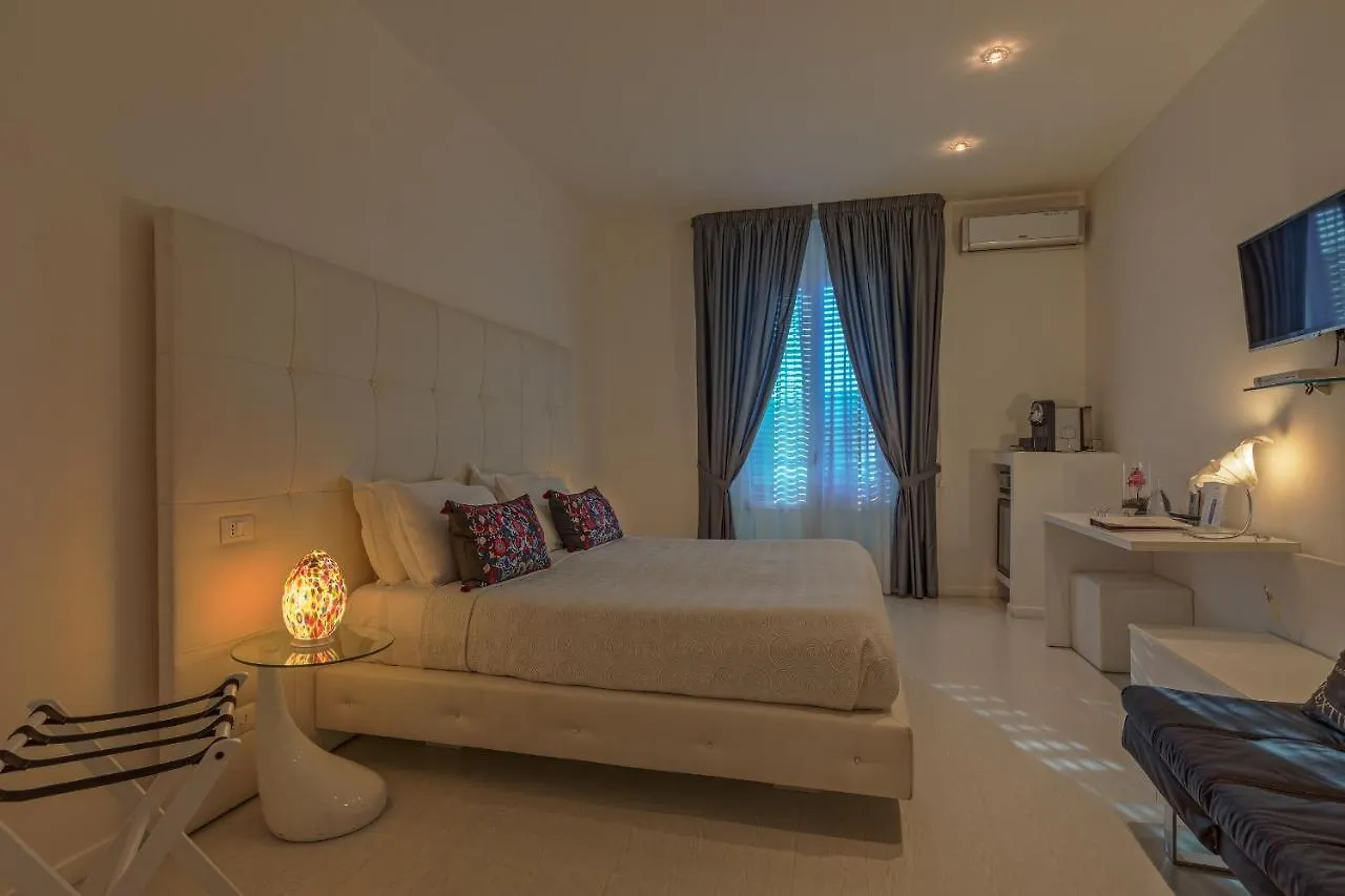 Palco Rooms&Suites Palermo 3*,